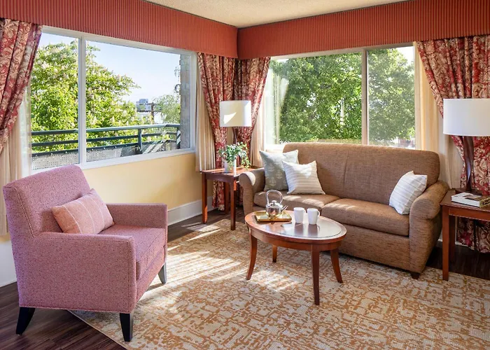 Park Lane Suites&Inn